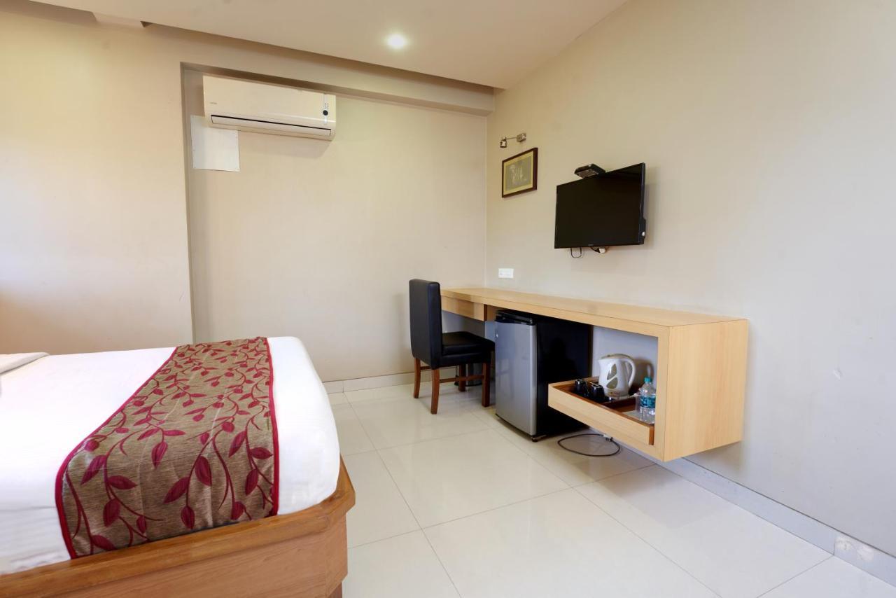 Hotel Prestige, Mangalore Dış mekan fotoğraf