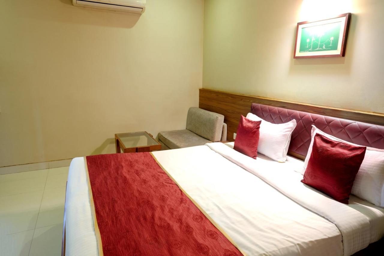 Hotel Prestige, Mangalore Dış mekan fotoğraf