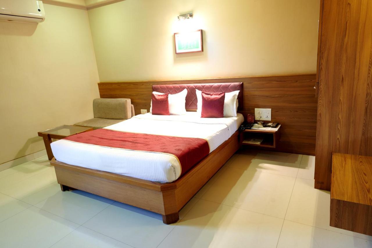 Hotel Prestige, Mangalore Dış mekan fotoğraf