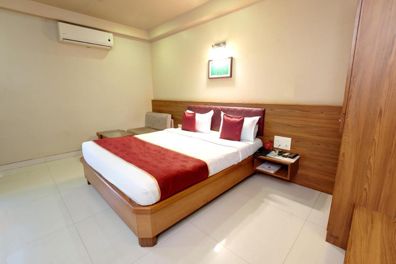 Hotel Prestige, Mangalore Dış mekan fotoğraf